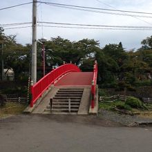秋田犬会館からの橋