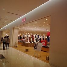 オープンしてまだ1年半くらい？新しいです