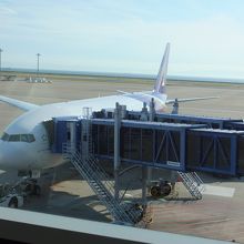 セントレア　TG647便