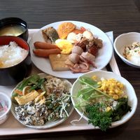 朝食バイキング、おばんさい料理です