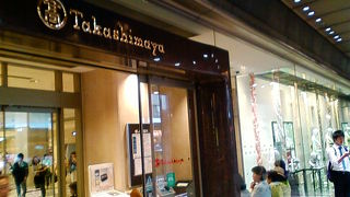 駅直結、京都の繁華街で