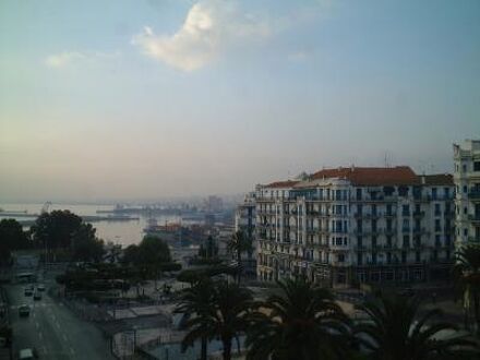 アルベール プレミア 写真