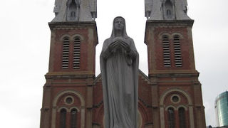 ベトナム人の結婚式の写真スポット。