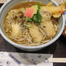 海老、舞茸、松茸の天ぷら