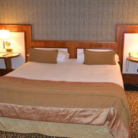 部屋は清潔で過ごしやすいです。父は枕を気に入っておりました。