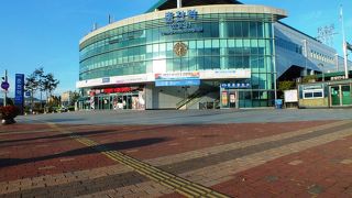 街の中心からは離れてる。