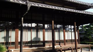 庭園と広間が素晴らしい