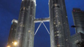 世界で一番高いツインビル