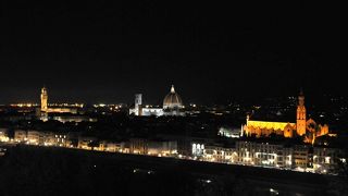 昼と夜両方行くべき