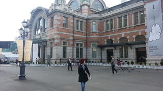 東京駅にどこか似ているのは日本統治時代の影響?