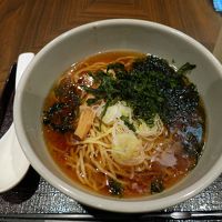 夜泣き蕎麦　あっさりした醤油ラーメン