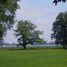 お城までの散歩