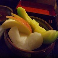 デザートは季節の果物がでます。