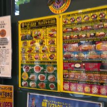 店内のチラシは、要チェック