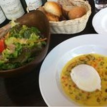 ポーチドエッグのランチセット