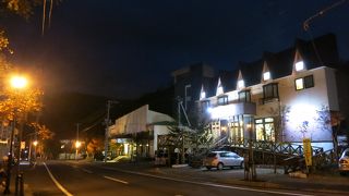 源泉かけ流しの温泉。小さい温泉ながら様々な観光サポートを熱心にしてくれます。