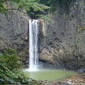 長野と新潟の県境にある滝