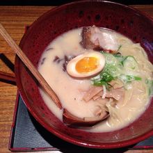 塩とんこつラーメン