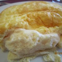 夕食はふわふわオムレツ