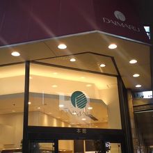 商店街側の入口