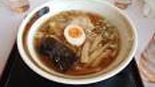 福島の名物が売っている