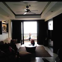 スイートのリビングです。