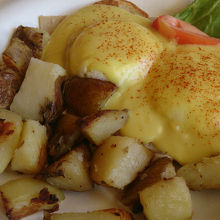 エッグベネディクト