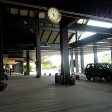 シェムリアップ国際空港 (REP)