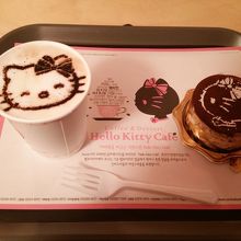 ティラミスとカフェラテ