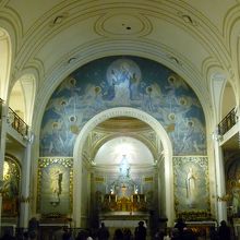 信者がいらっしゃるので静かに・・・