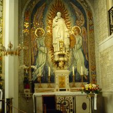 金色が映えています