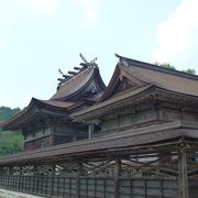 中山神社 --- 「美作国一宮」で国重文の「本殿」もあります！因みに建てたのは、あの戦国武将「尼子晴久」です！
