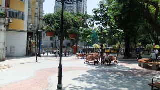 ちょっと地味な世界遺産かな・・・？≪カモンエス広場≫