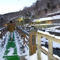 温泉にむかってます。