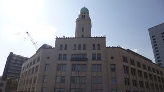 横浜三塔のひとつ、クイーンの塔