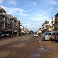 ホテル前の大通り