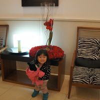 お洒落なロビーにて