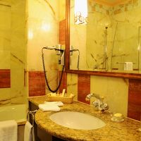 浴槽とシャワーは別です