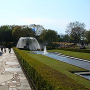 立川の四季折々に楽しめる広い公園