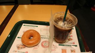 甘く温かいドーナツ