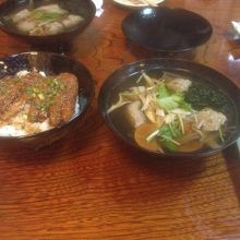 イワシの蒲焼とつみれ汁