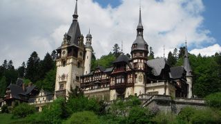 美しい城です。