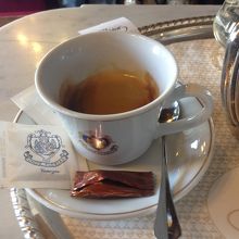 Caffe Americano（€9）