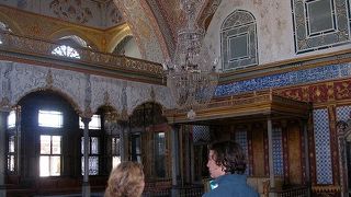 意外にこじんまり