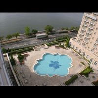 部屋からみたプールです