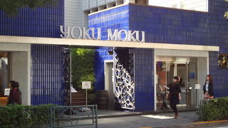 表参道近くのカフェ