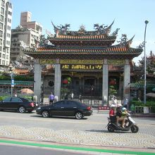 地下鉄駅から歩いてすぐ