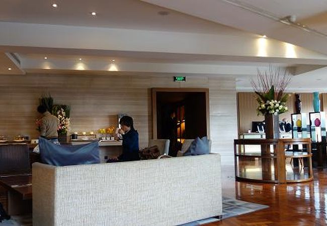 レ スイーツ オリエント カフェラウンジ