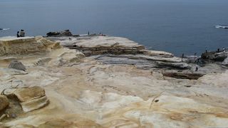 安全柵が無く、自然のまま