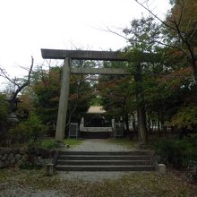 正面鳥居